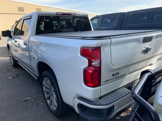 2022 Chevrolet Silverado 1500 High Country photo 3