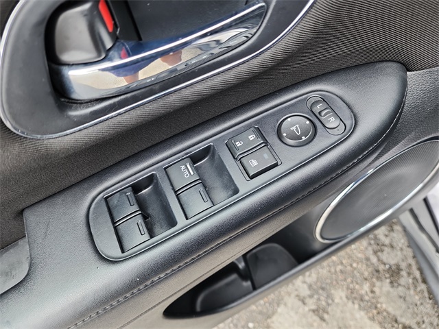 2018 Honda HR-V EX photo 10