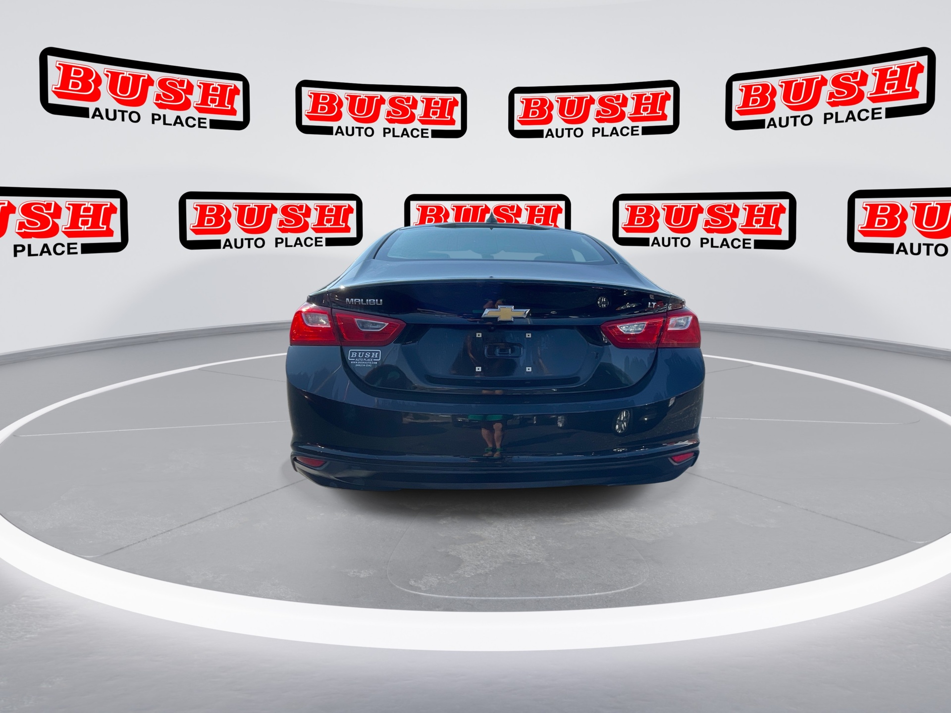 2017 Chevrolet Malibu 1LT photo 17