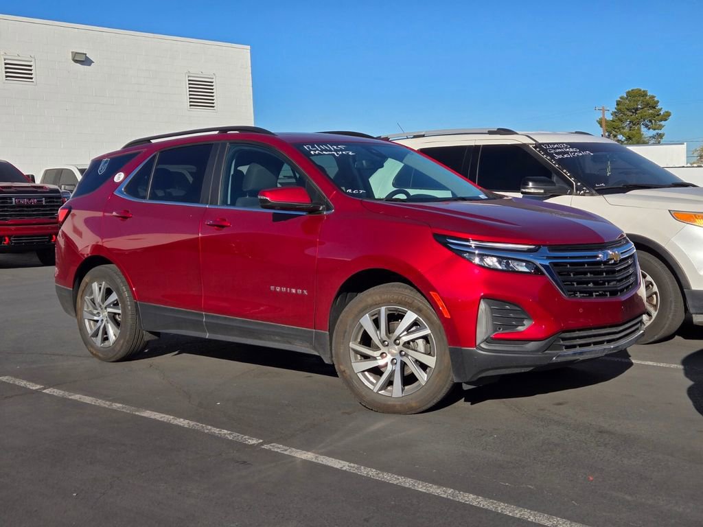 2023 Chevrolet Equinox LT's photo