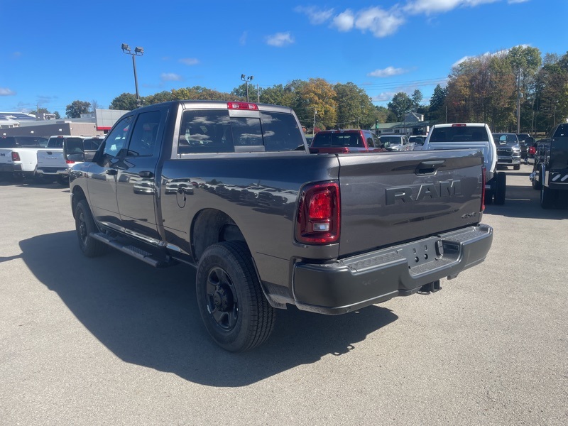 2026 Ram 2500 Tradesman photo 4