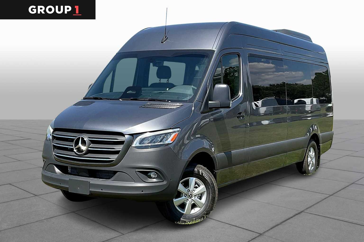 2025 Mercedes-Benz Sprinter Passenger Van Base's photo