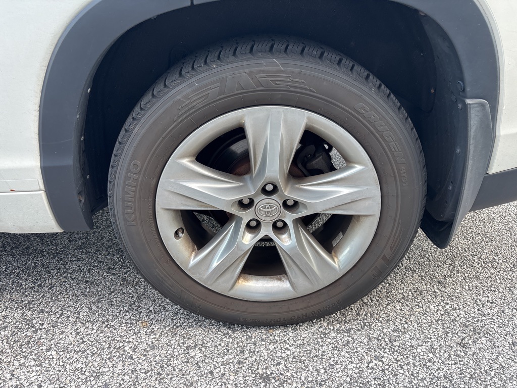 2015 Toyota Highlander Limited photo 4