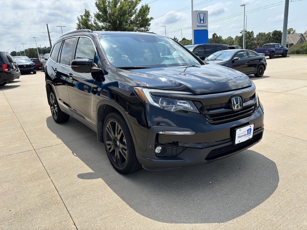 2022 Honda Pilot Special Edition photo 2