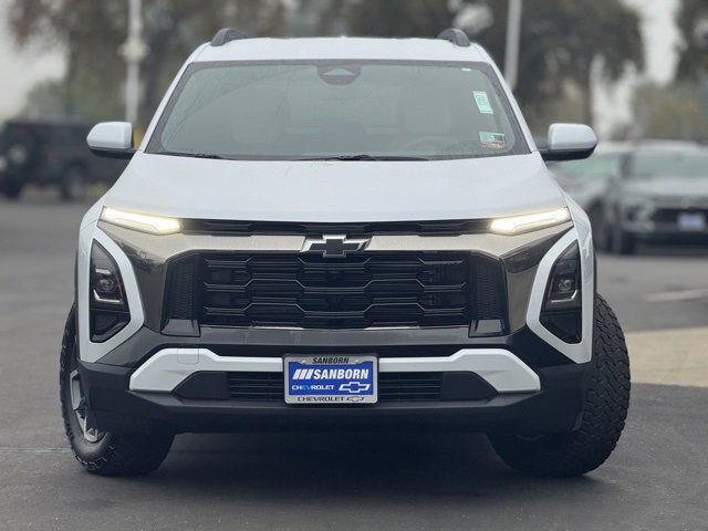 2026 Chevrolet Equinox ACTIV photo 2