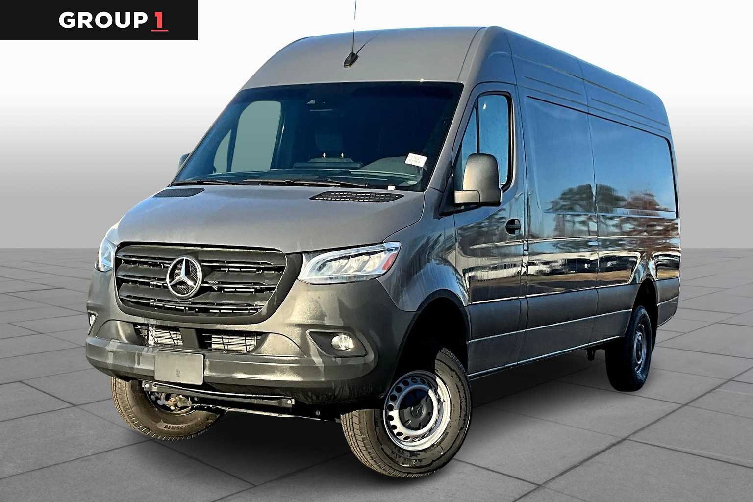 2024 Mercedes Benz Sprinter Cargo Van photo 5