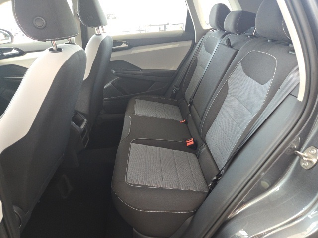 2025 Volkswagen Taos S photo 14