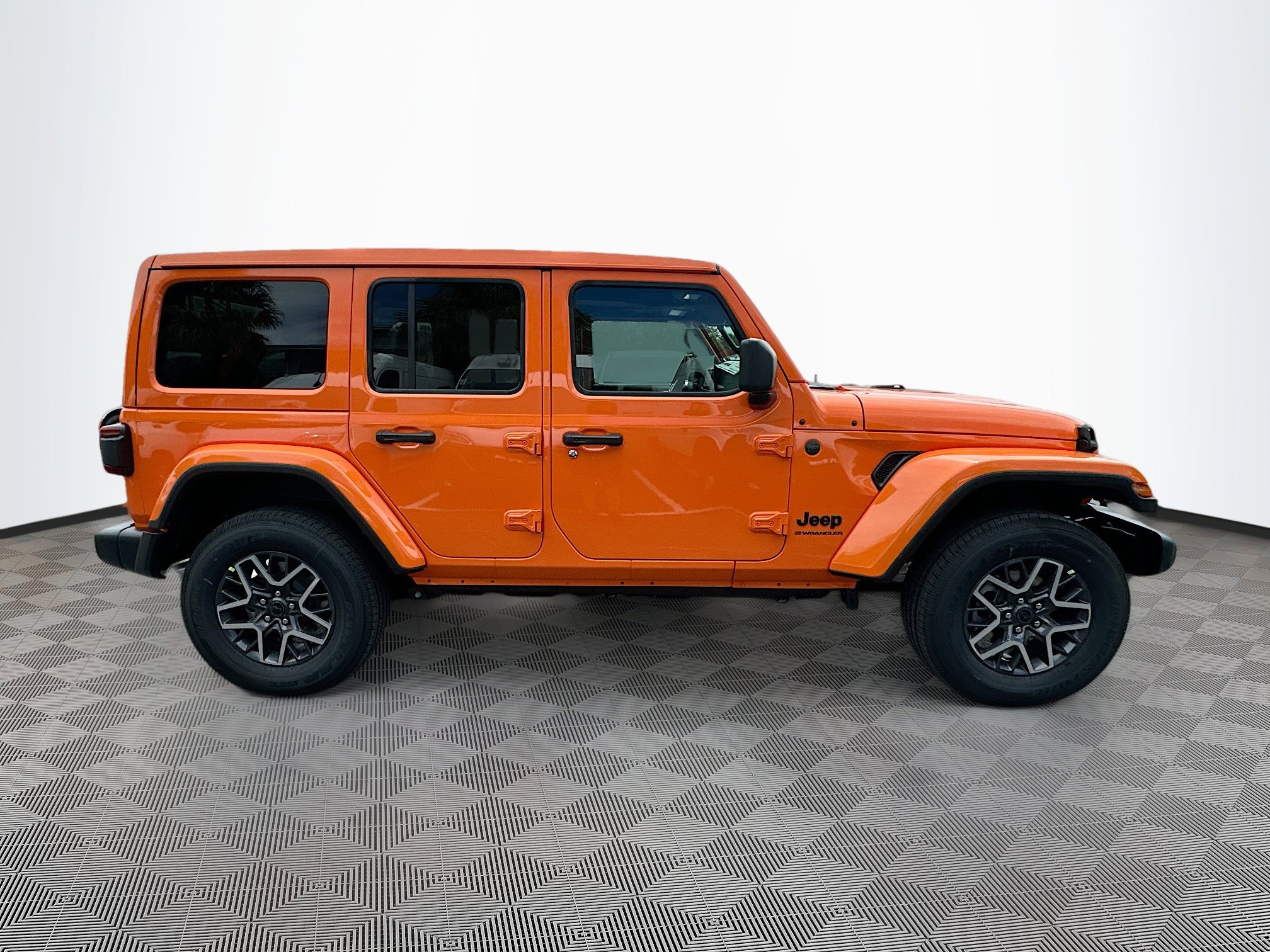 2025 Jeep Wrangler Sahara photo 2