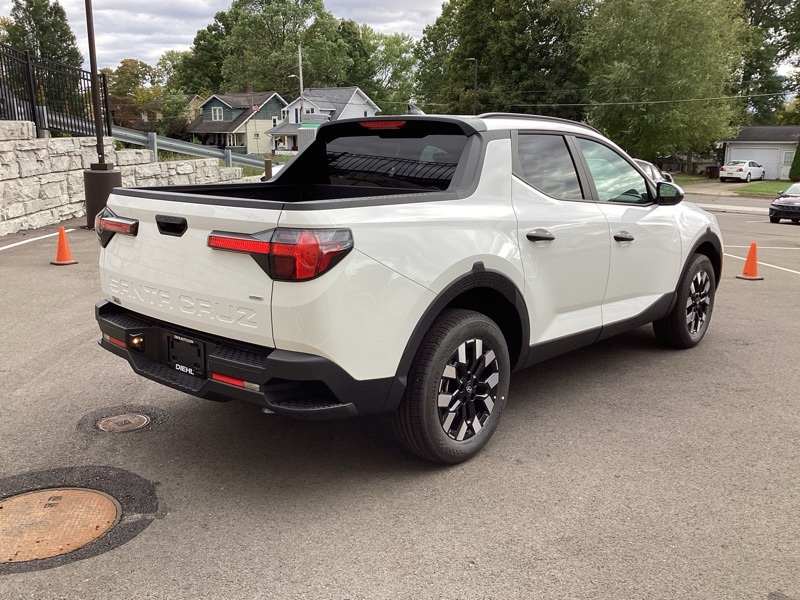 2026 Hyundai Santa Cruz SEL photo 4