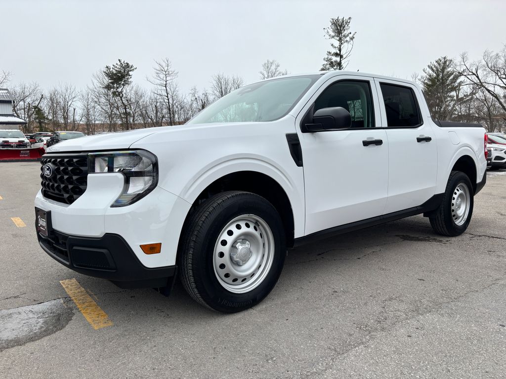 2026 Ford Maverick XL's photo