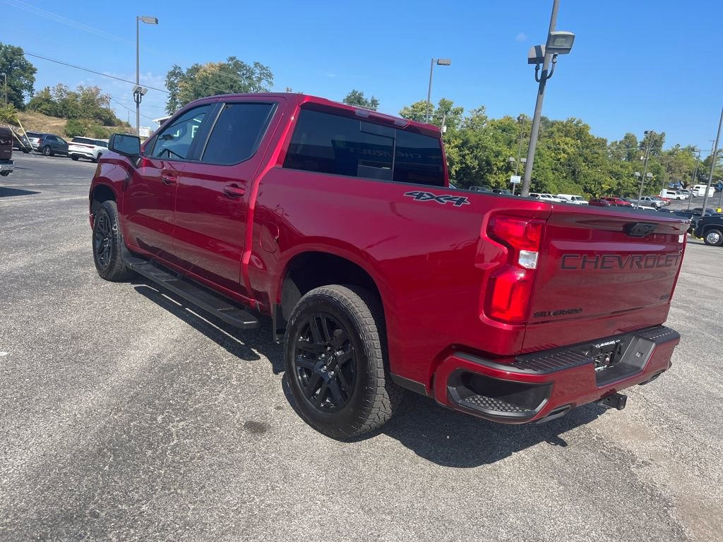 2025 Chevrolet Silverado 1500 RST photo 3