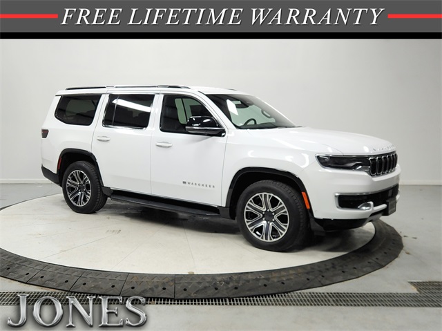 2024 Jeep Wagoneer Series II's photo