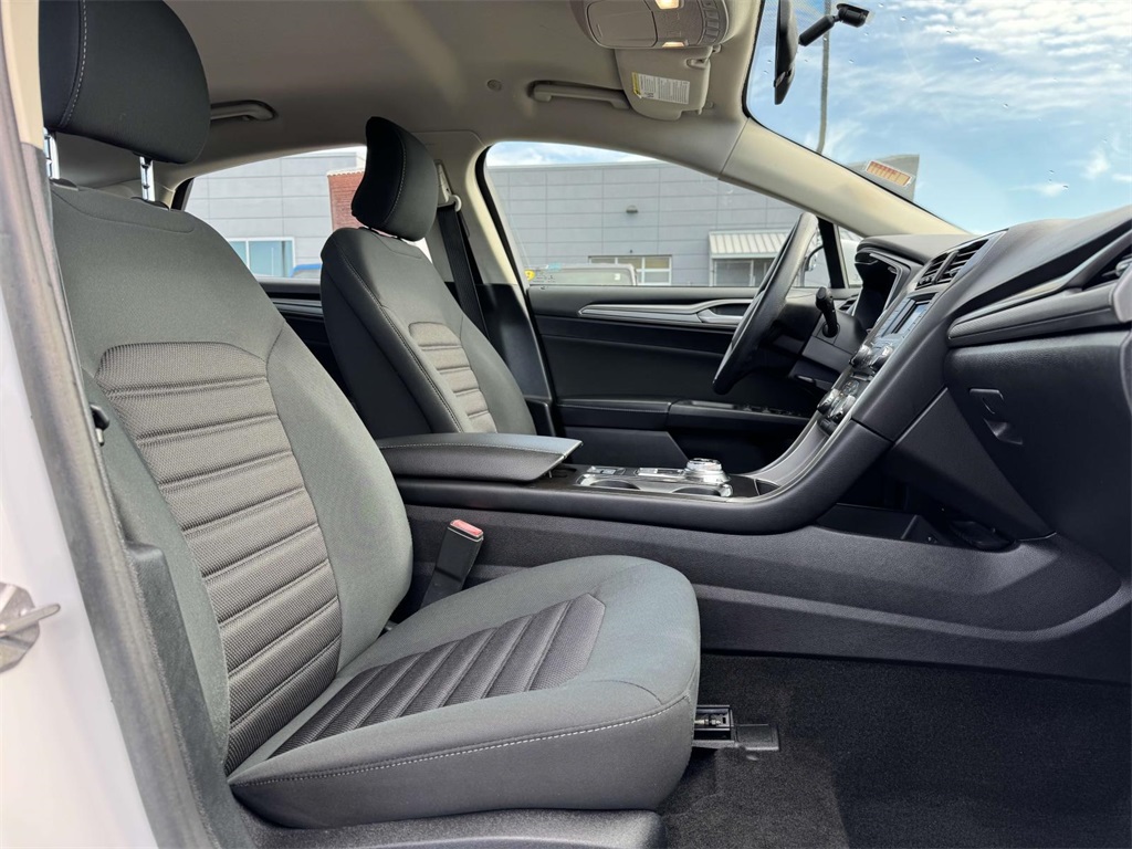 2018 Ford Fusion Hybrid SE photo 14
