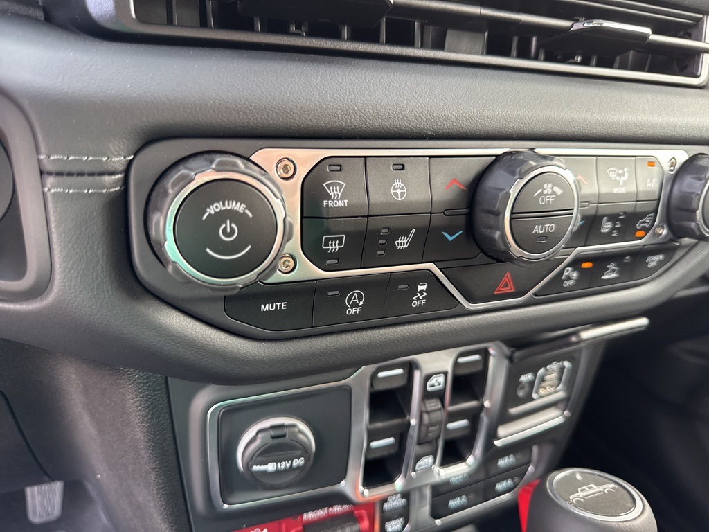 2025 Jeep Gladiator Rubicon photo 40