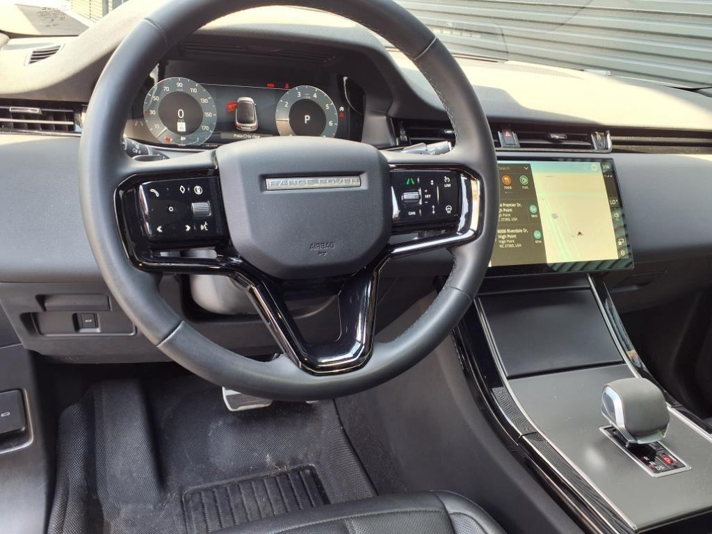 2024 Land Rover Range Rover Evoque Dynamic SE photo 4