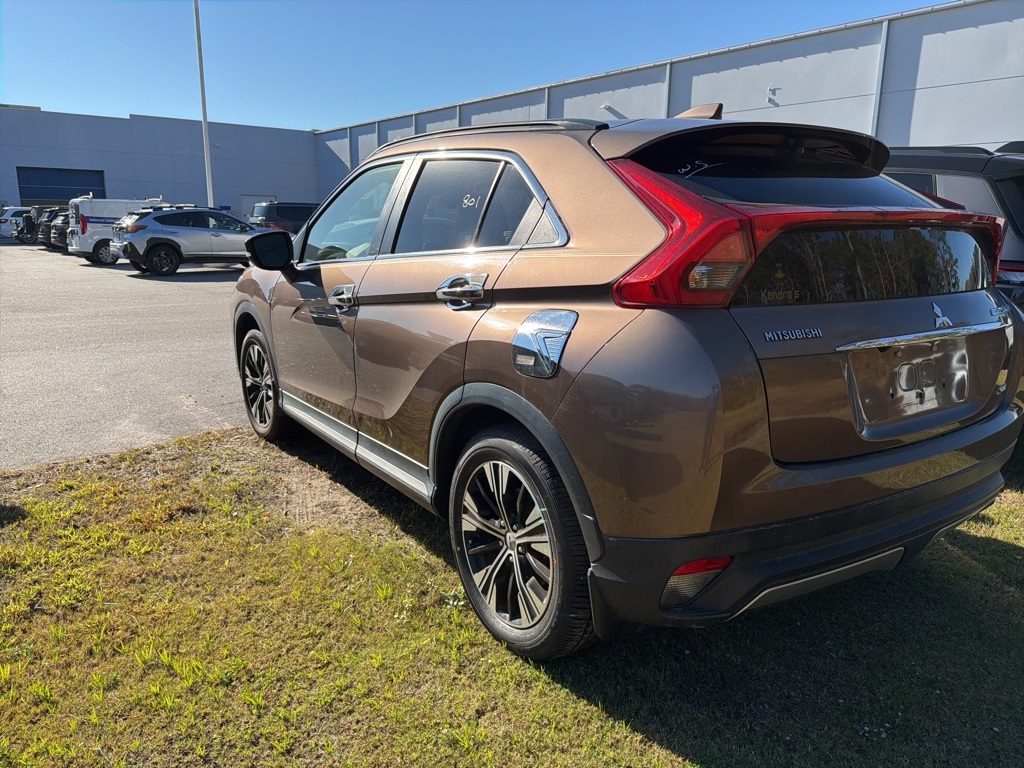 2018 Mitsubishi Eclipse Cross SEL photo 4