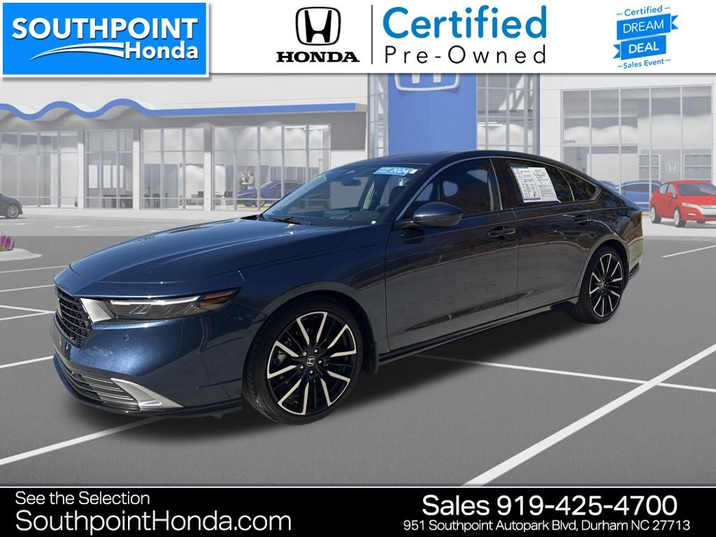 2024 Honda Accord Hybrid Touring photo 3