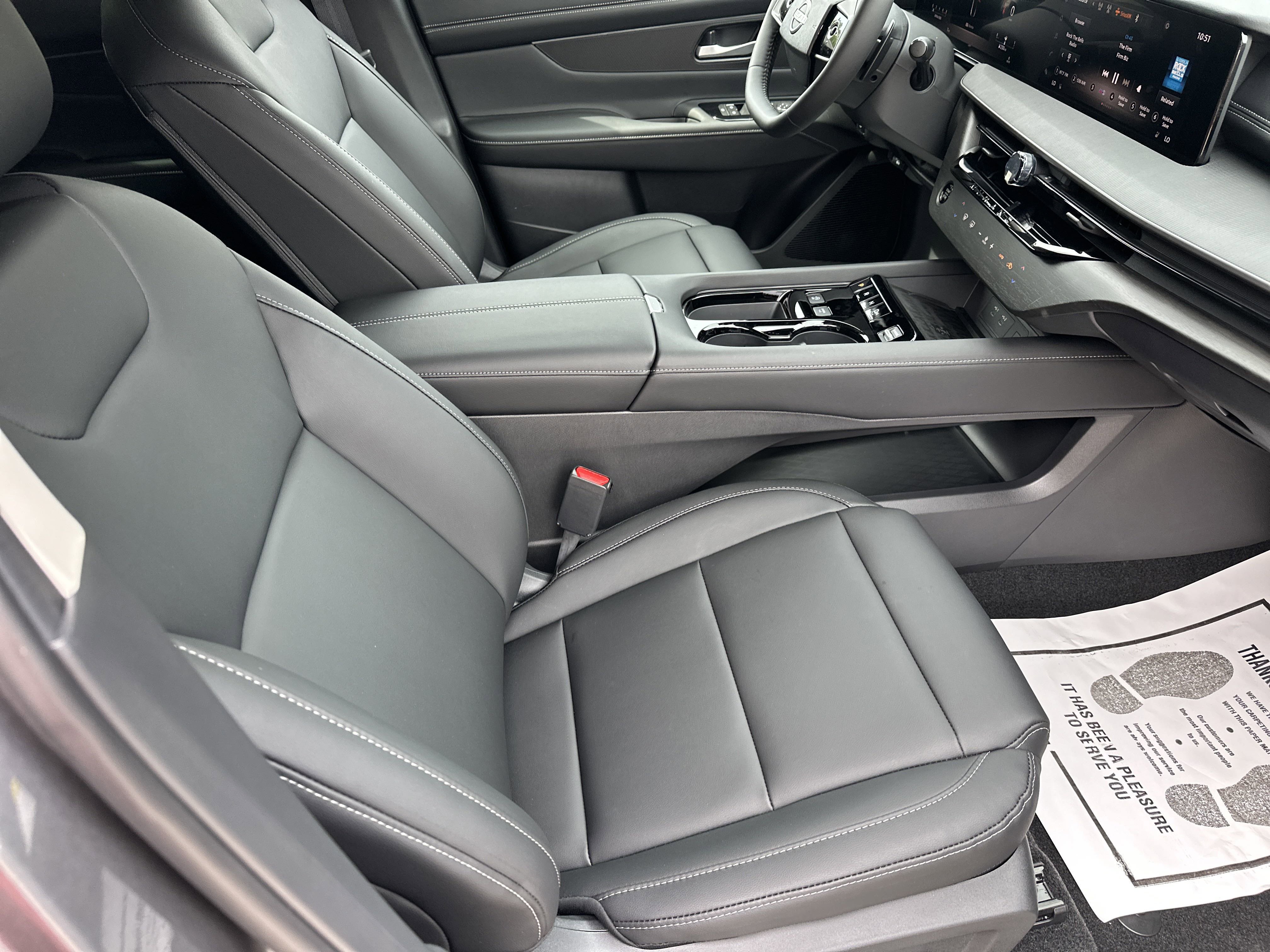 2025 Nissan Murano SV photo 8