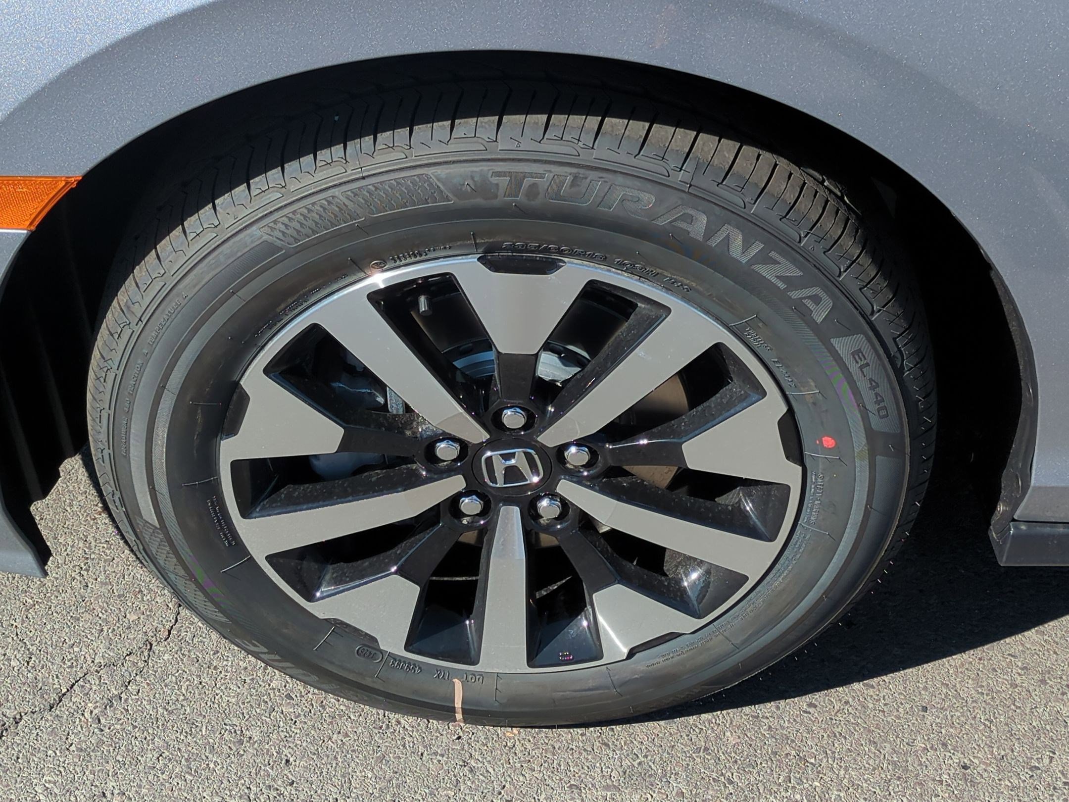 2026 Honda Odyssey EX-L photo 16