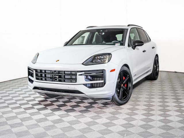 2025 Porsche Cayenne