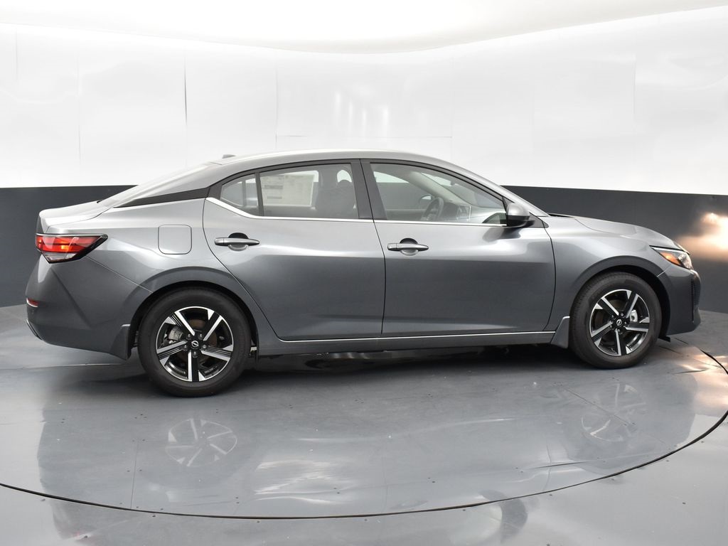 2025 Nissan Sentra SV photo 8