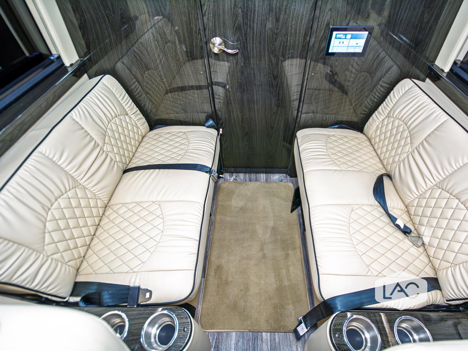 2022 Mercedes Benz Sprinter Cargo Van photo 7