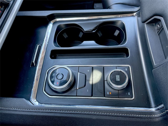 2023 Ford Expedition MAX XLT photo 13