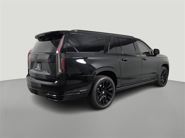 2024 Cadillac Escalade ESV Sport Platinum photo 3