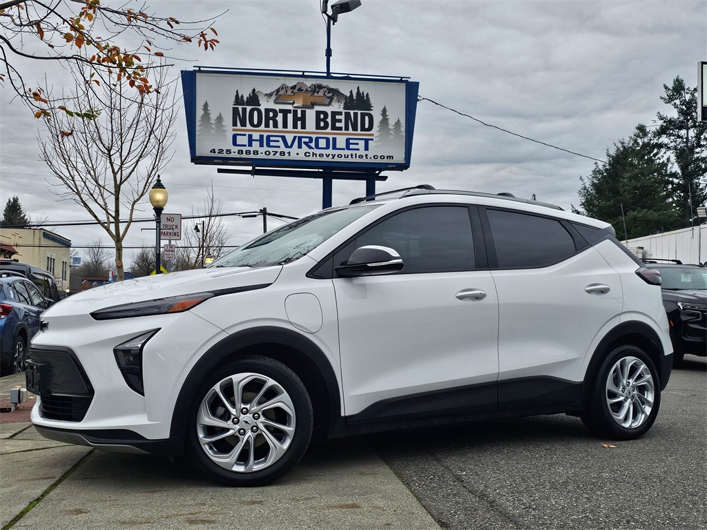 2022 Chevrolet Bolt EUV LT's photo