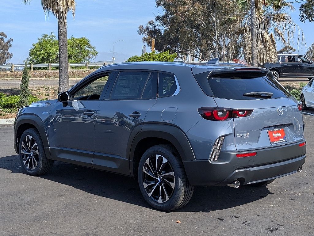 2025 Mazda CX-50 Premium Plus photo 7