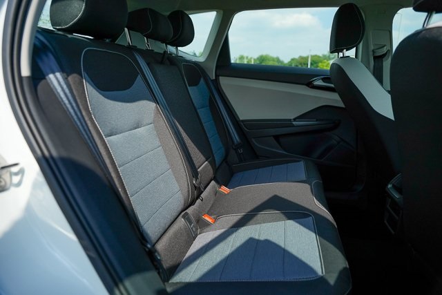 2025 Volkswagen Taos S photo 29