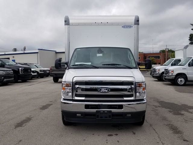 2026 Ford E-450 photo 8