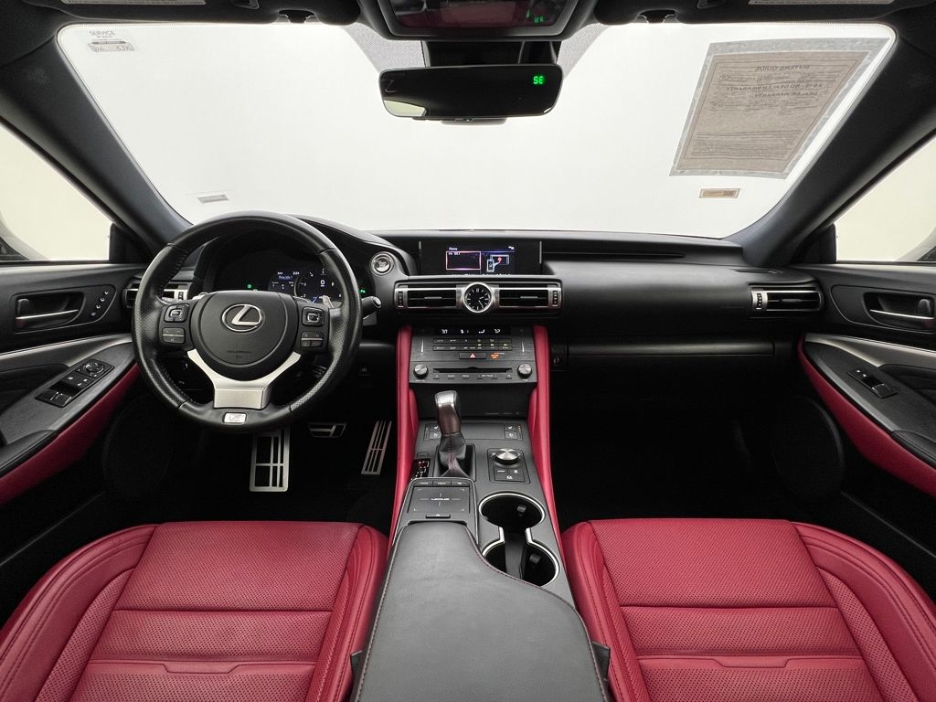 2022 Lexus RC 300 F SPORT photo 3