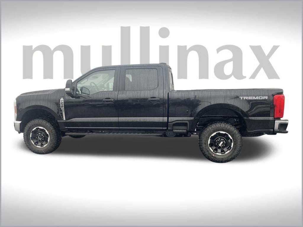 2026 Ford F-250 XLT photo 4