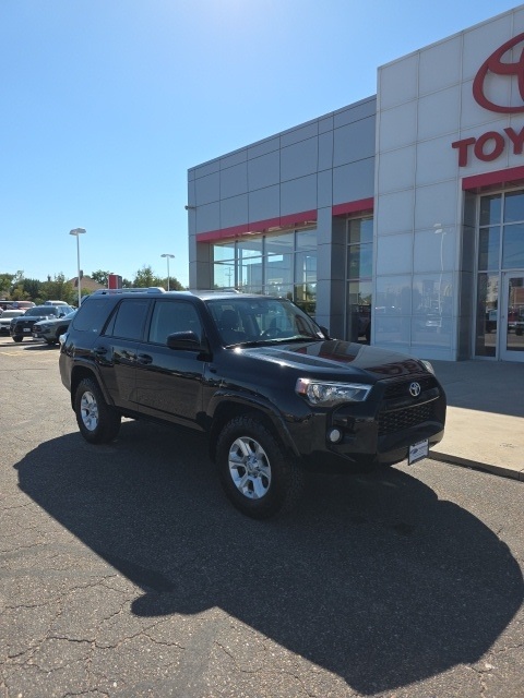 2014 Toyota 4Runner SR5 4WD photo 4