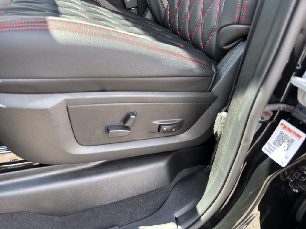 2025 Ram 2500 Big Horn photo 26