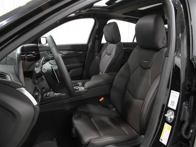 2025 Cadillac CT5 Sport photo 4