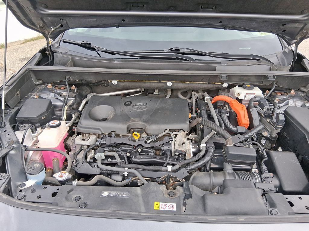 2019 Toyota RAV4 Hybrid XLE photo 21