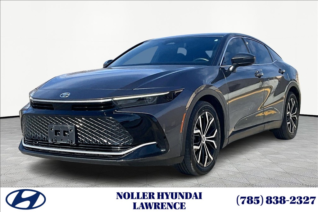 2023 Toyota Crown XLE