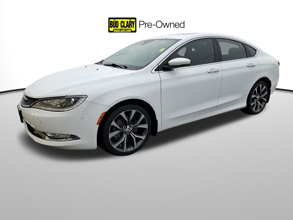 2015 Chrysler 200 C's photo