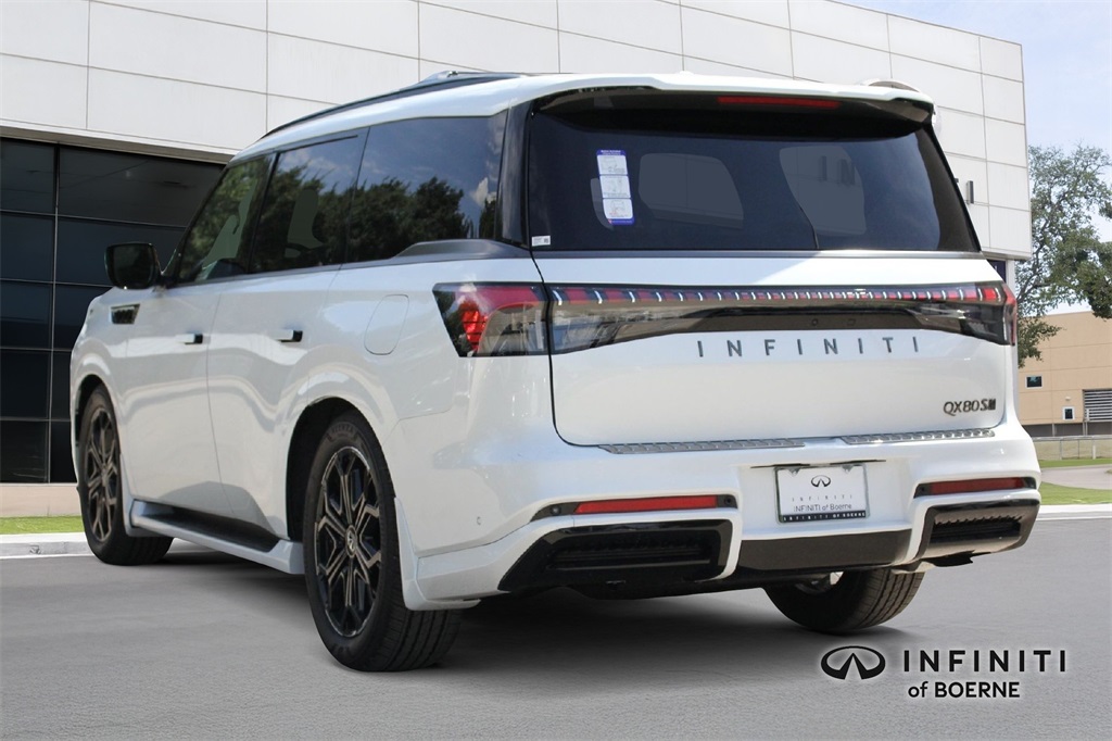 2026 Infiniti QX80 Sensory photo 5