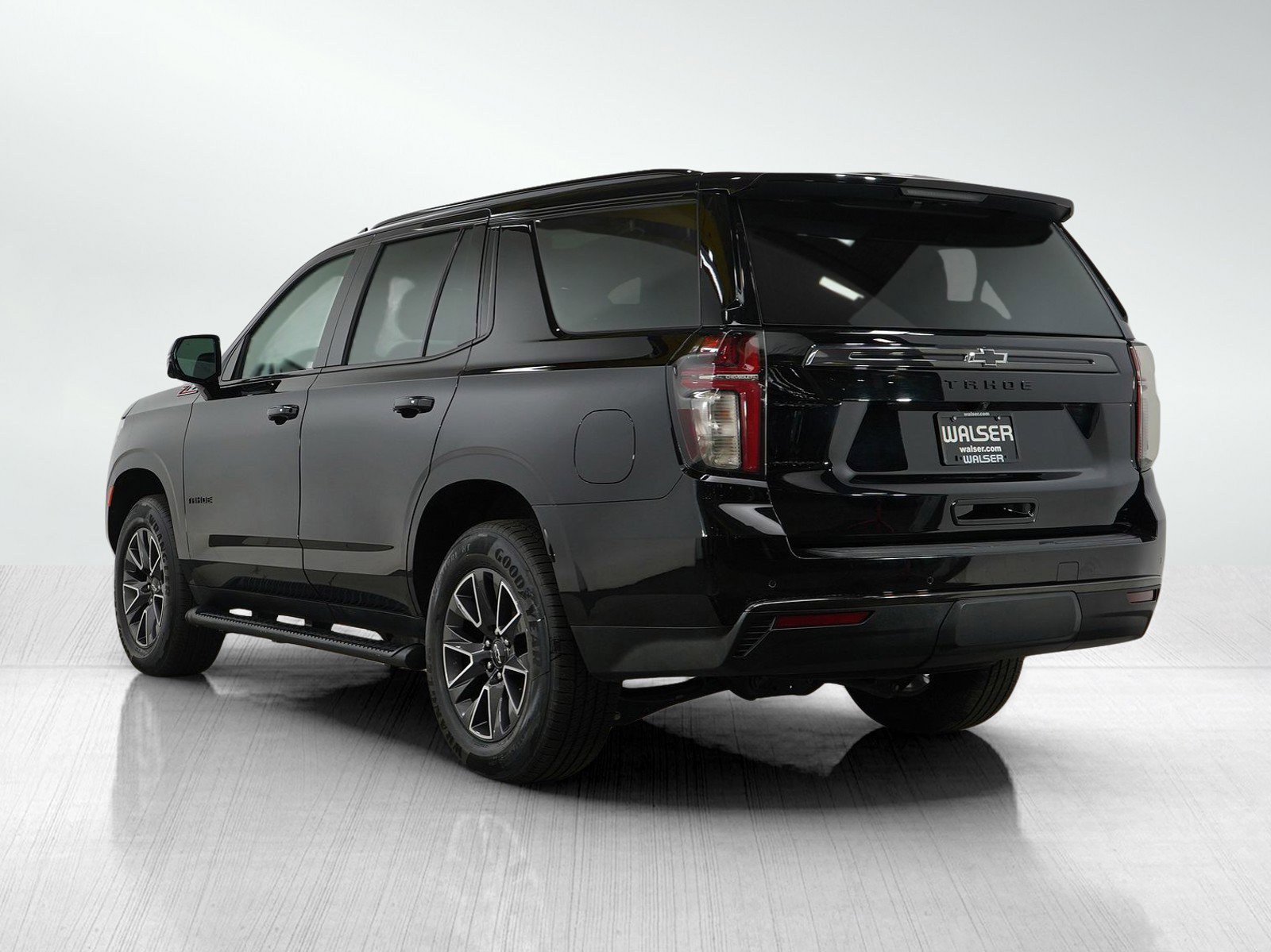 2021 Chevrolet Tahoe Z71 photo 3