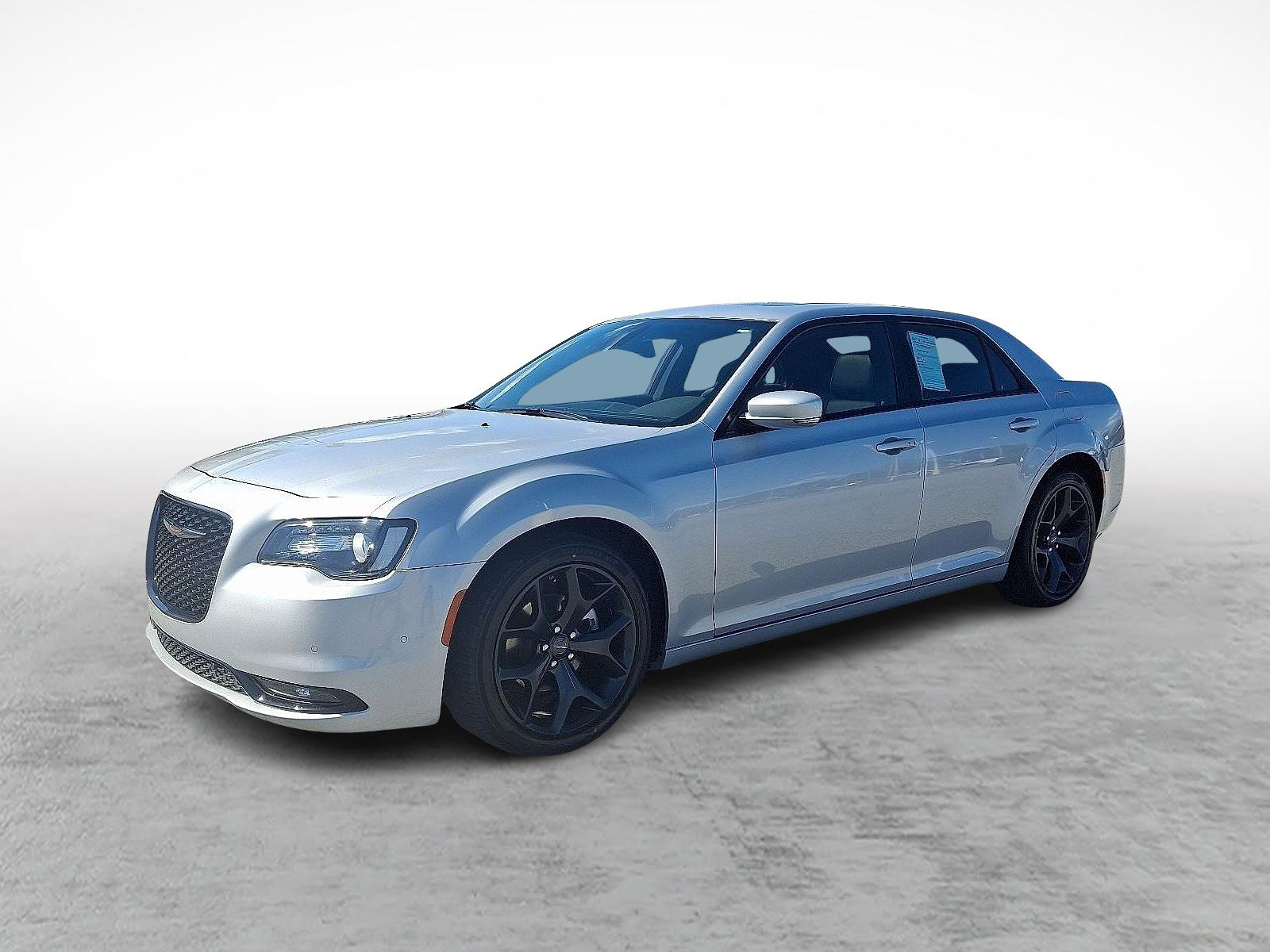 2023 Chrysler 300 photo 4