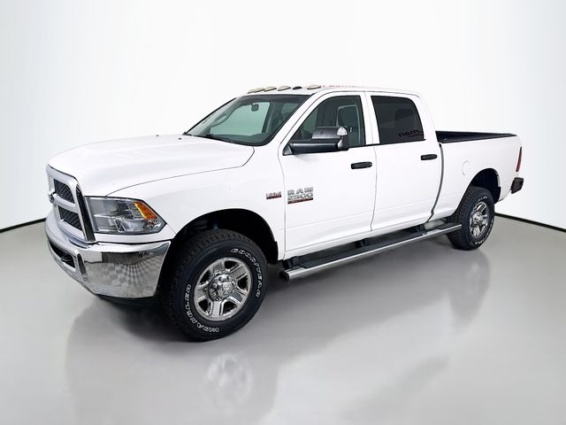 2017 Ram 2500 Tradesman photo 3