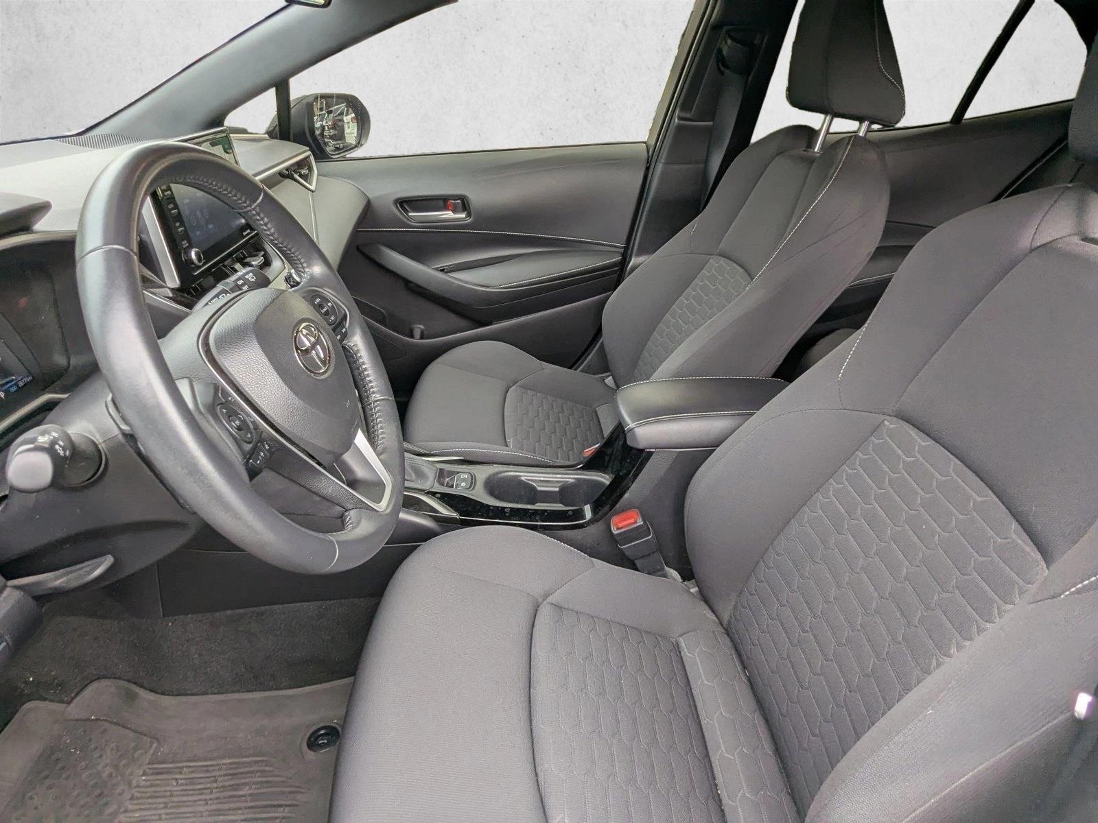 2022 Toyota Corolla SE photo 14