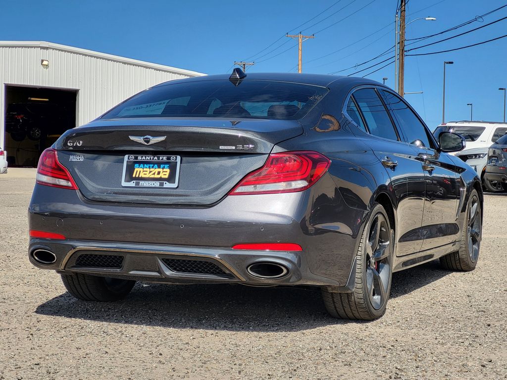 2019 Genesis G70 3.3T Advanced photo 2