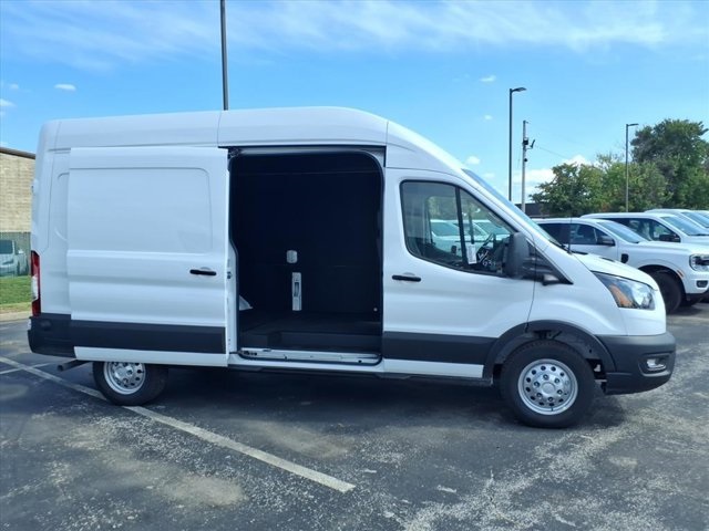 2025 Ford Transit photo 11
