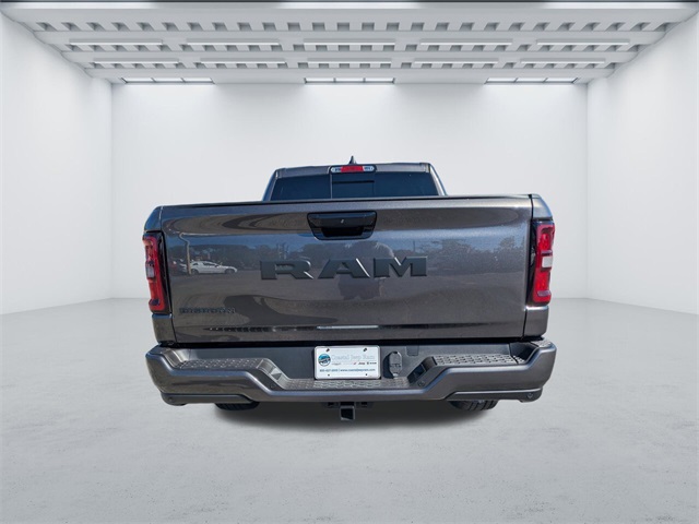 2025 Ram 1500 Big Horn Lone Star photo 3