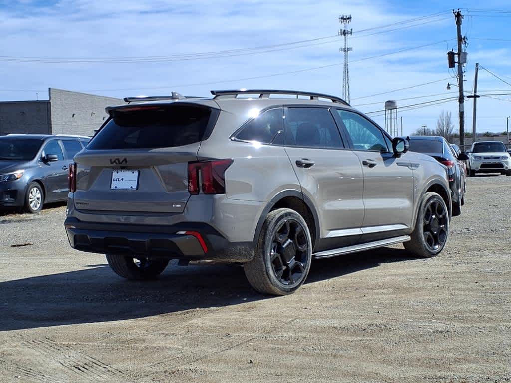 2025 Kia Sorento X-Line SX photo 3