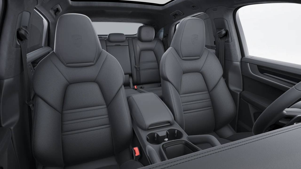 2026 Porsche Cayenne S Coupe photo 11
